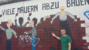 berlin wall harry evans